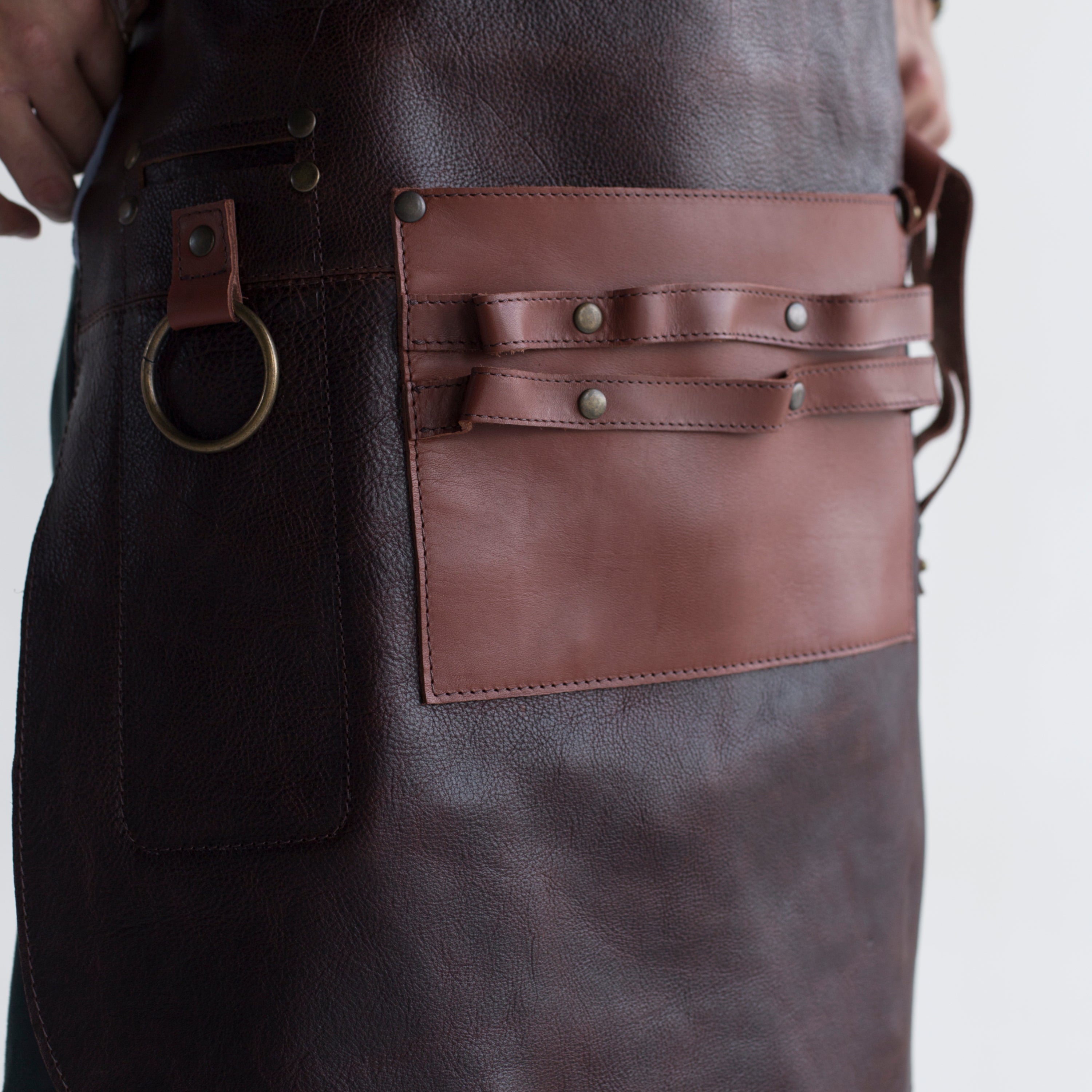 Leather Aprons 101: A Guide to Finding the Perfect Fit.