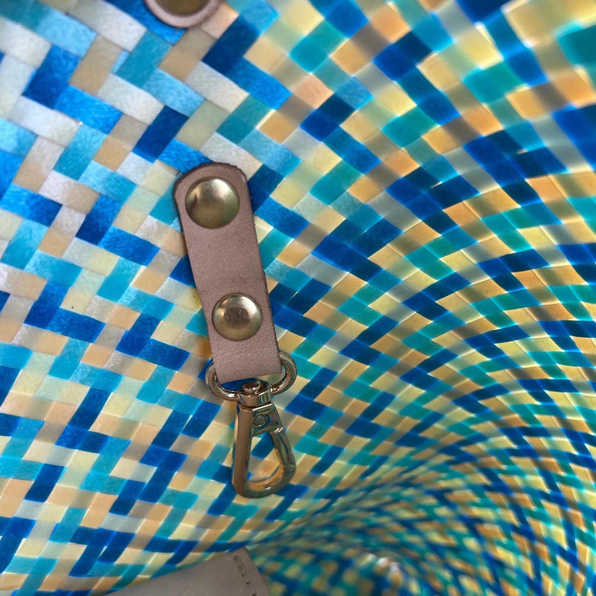 ANA WOVEN LEATHER & PLASTIC TOTE