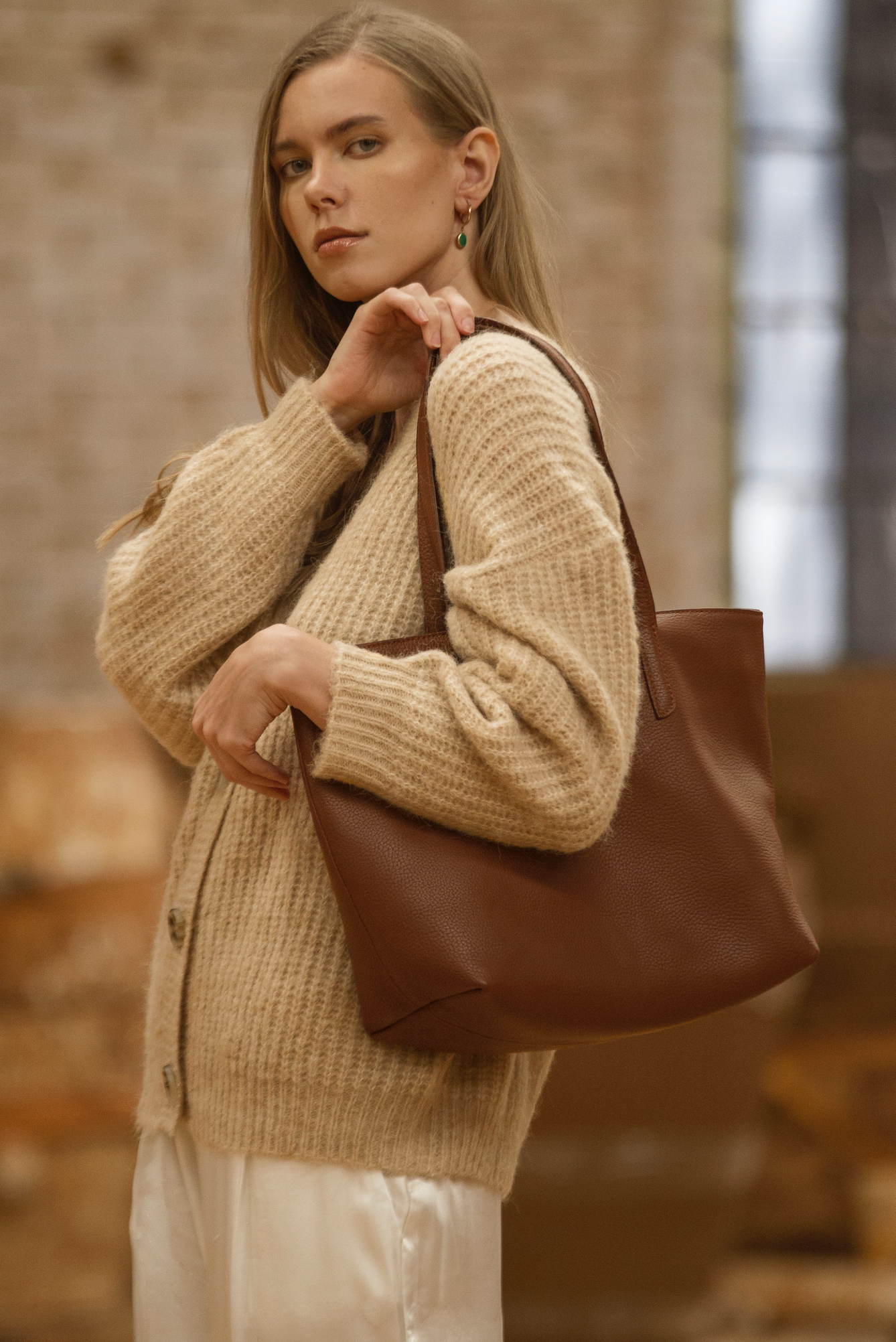 Cognac leather tote online handbag