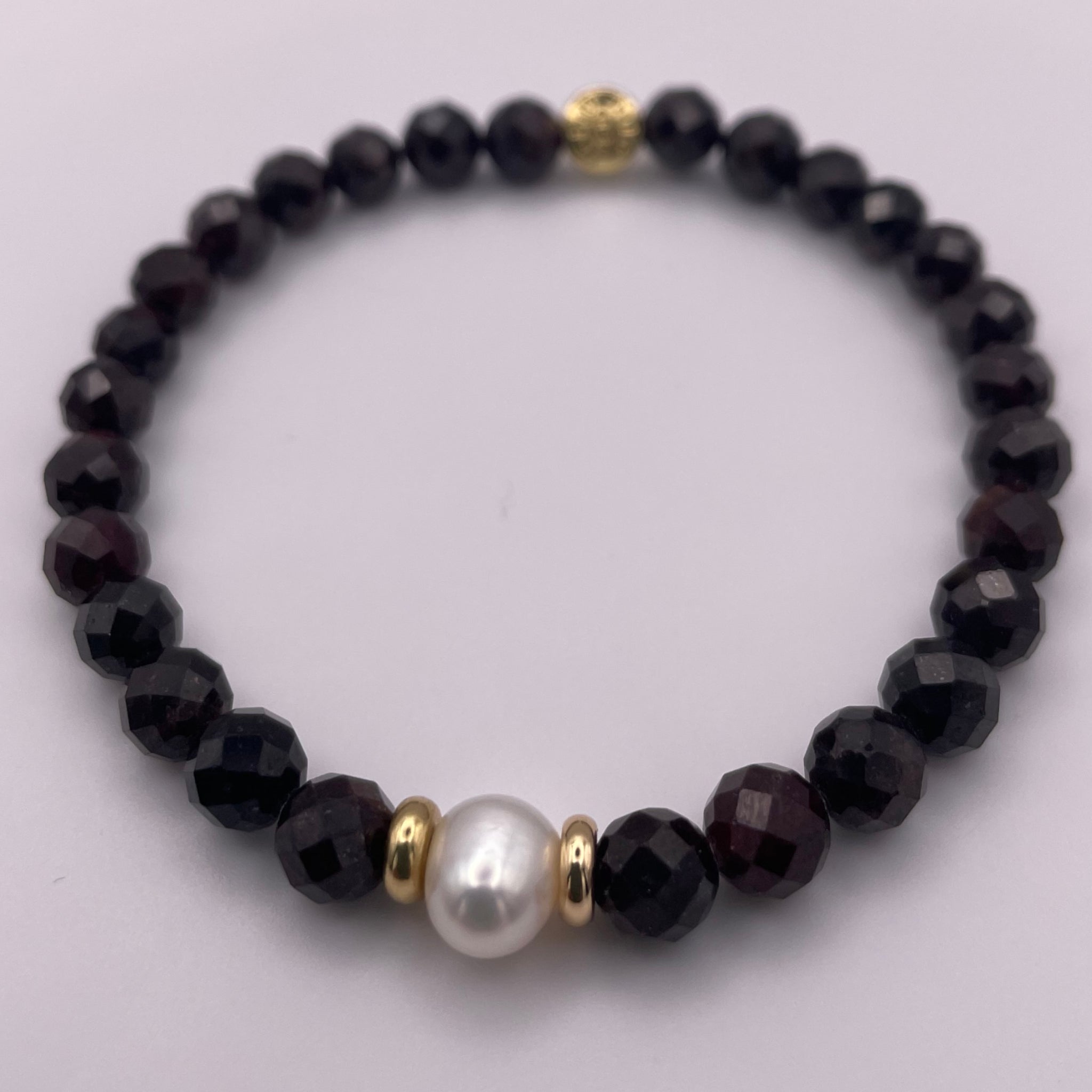 Garnet Pearl Bracelet