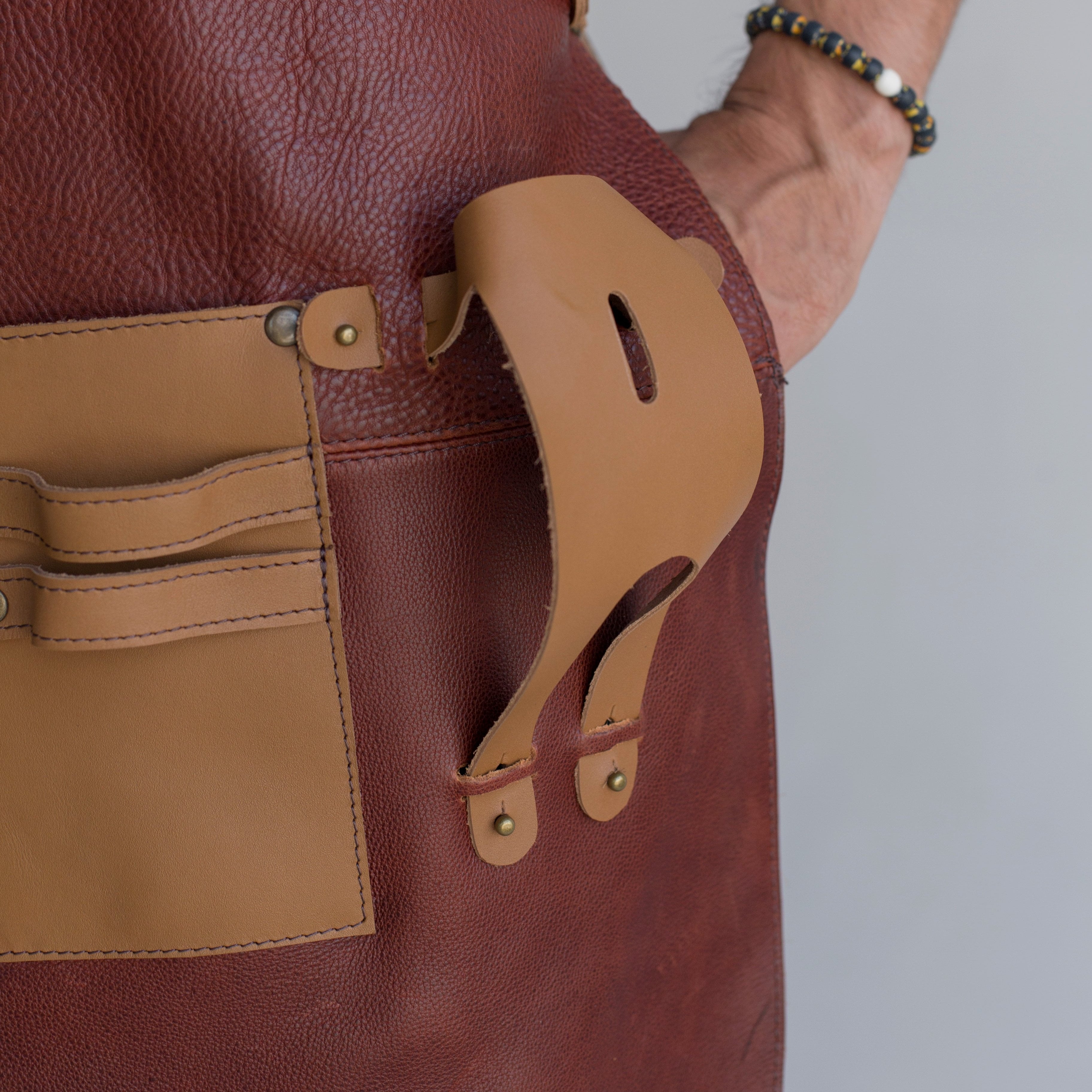 Leather Apron Nutmeg Color OAK & ELK brand