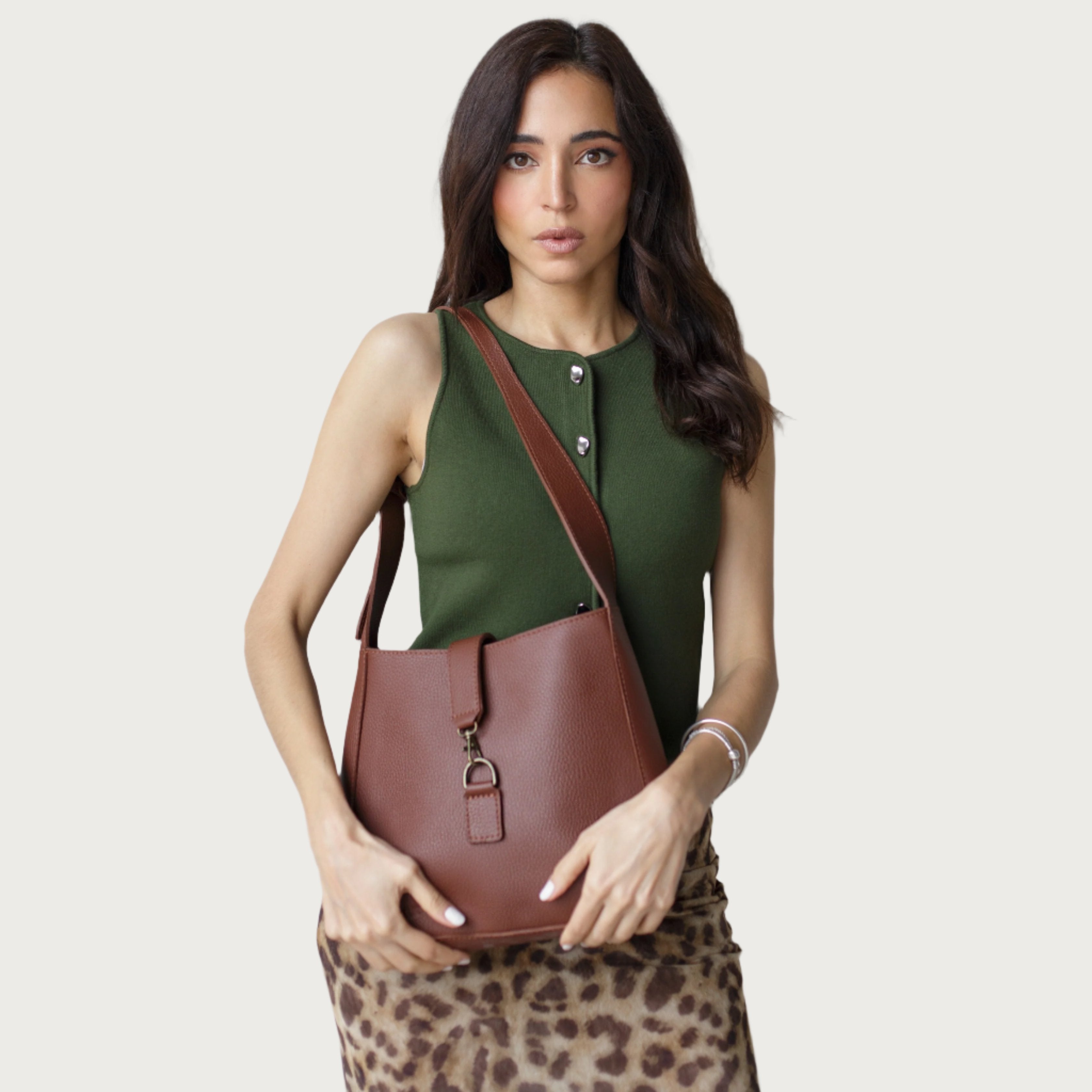 Leather Shoulder Bag Color Cognac  -  OAK & ELK brand