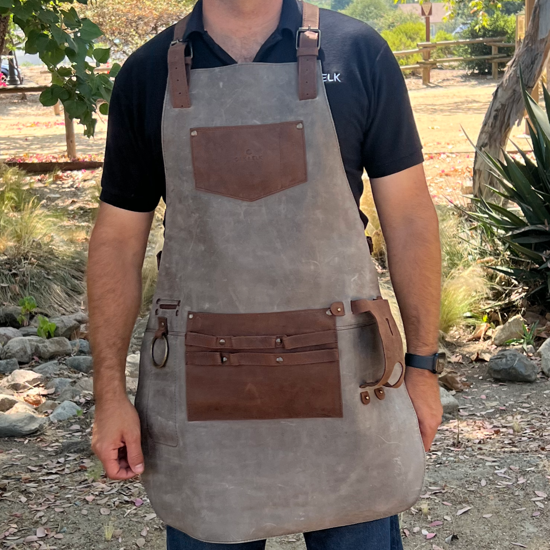 MAX LEATHER APRON